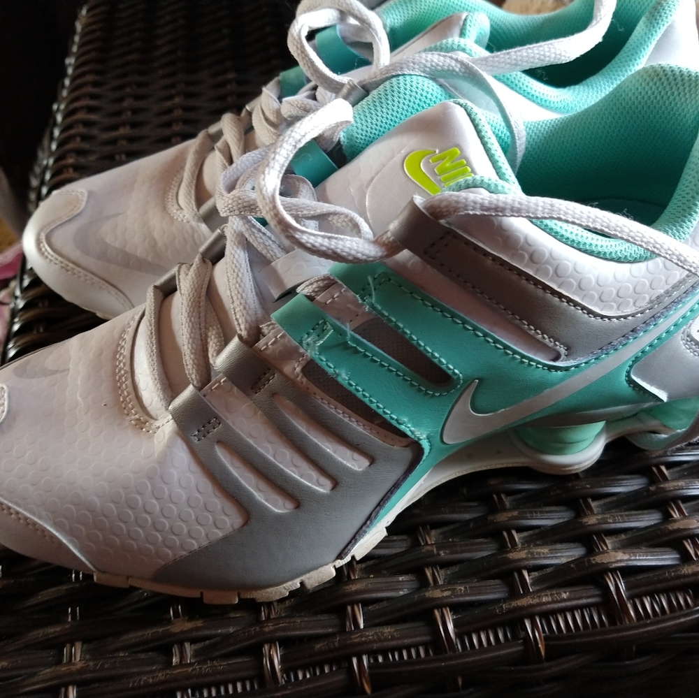 current shox